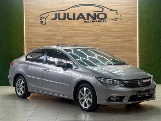 HONDA CIVIC 1.8 EXS 16V FLEX 4P AUTOMÁTICO HONDA CIVIC 1.8 EXS 16V FLEX 4P AUTOMÁTICO